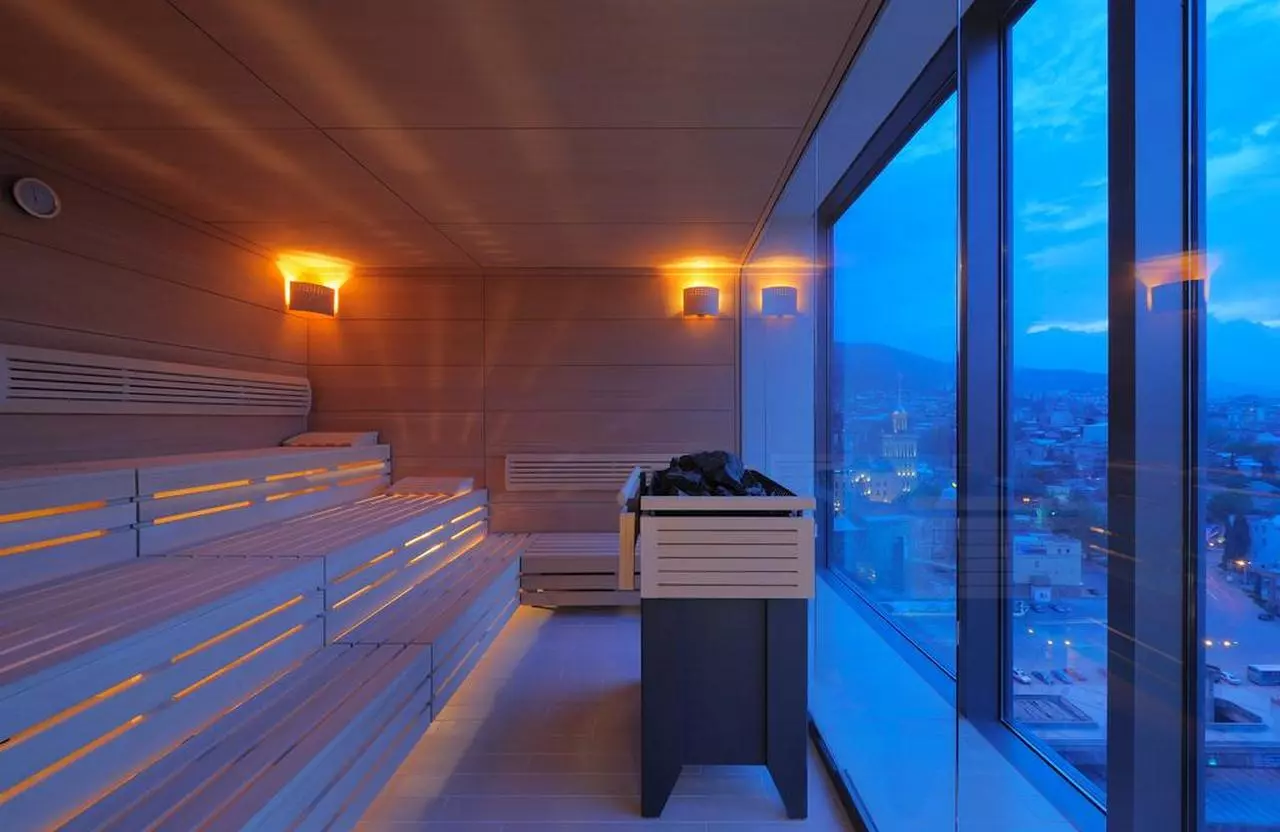 RADISSONBLU_EDIT (3).jpg